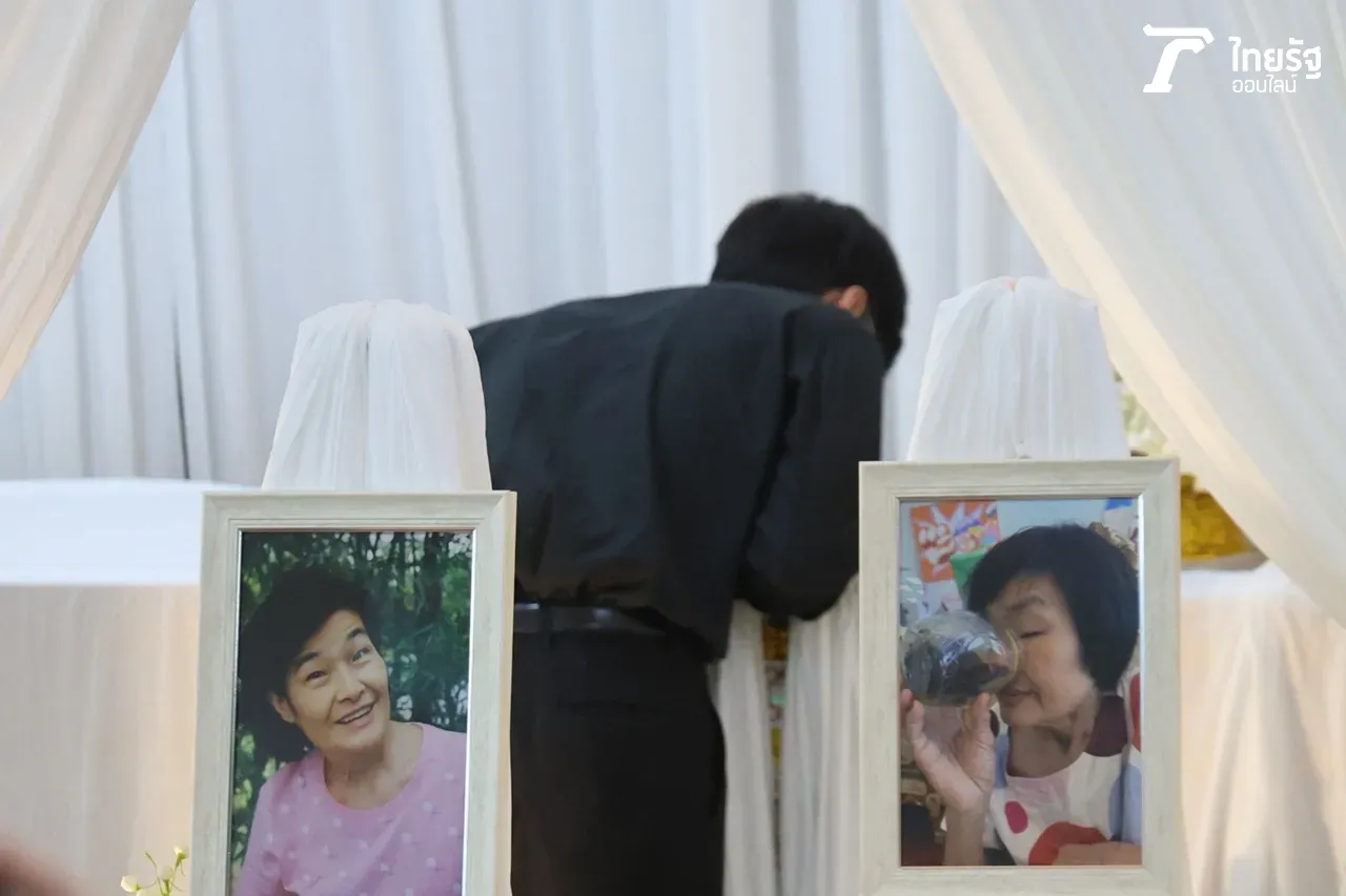 ภัทร์ น้องชาย บอย ปกรณ์ คิดถึงคุณแม่งามทิพย์สุดหัวใจ ยืนคุยกับแม่ทั้งน้ำตา