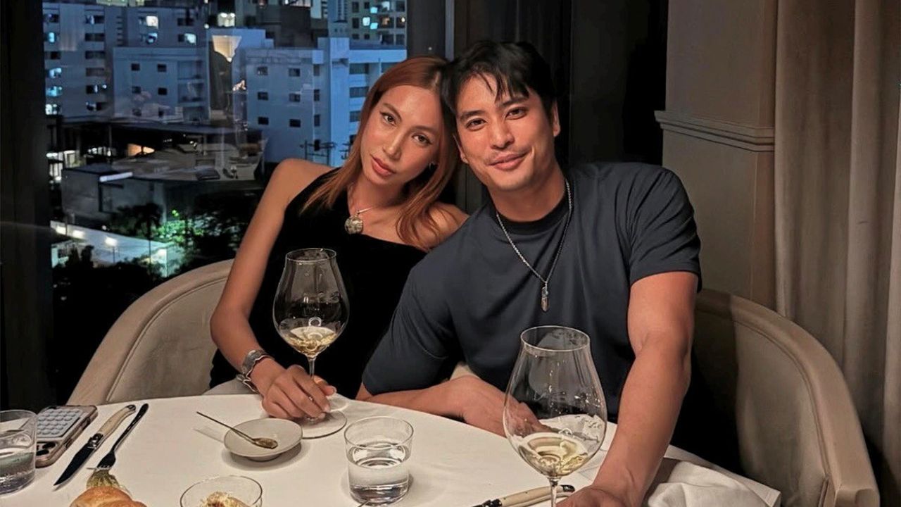เปิดตัวรึเปล่า!?! ปั้นจั่น–ปรมะ โพสต์รูปคู่สาว เฟิร์น–อิสรีย์ นางแบบหน้าเก๋ ไม่มีแคปชันแต่มีกลิ่นความรักลอยมา เพื่อนในวงการแห่เข้ามาคอมเมนต์แซวหนักมาก.