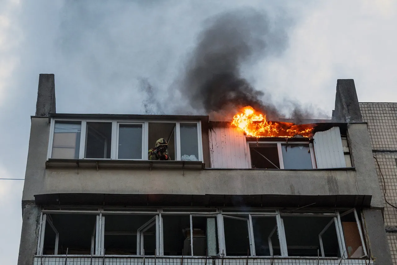 อาคารหลายหลังในกรุงเคียฟได้รับความเสียหายจากการโจมตีของรัสเซีย