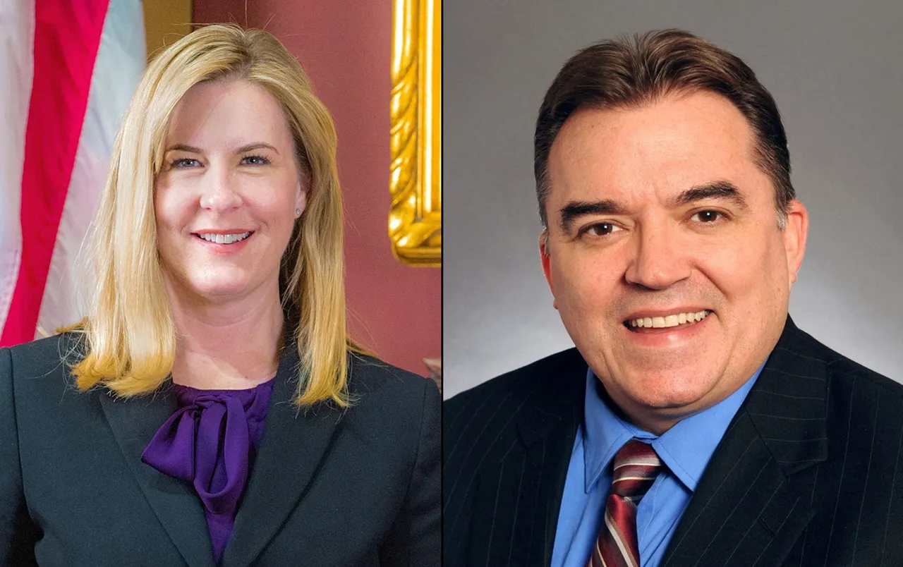 เมลิสซา ฮอร์ตแมน สส.รัฐมินนิโซตา กับ จอห์น ฮอฟฟ์แมน สว.รัฐมินนิโซตา