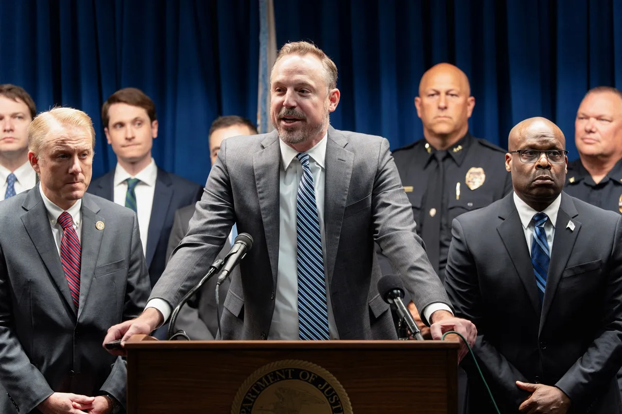 โจเซฟ เอช ทอมป์สัน รักษาการอัยการสูงสุดรัฐมินนิโซตา