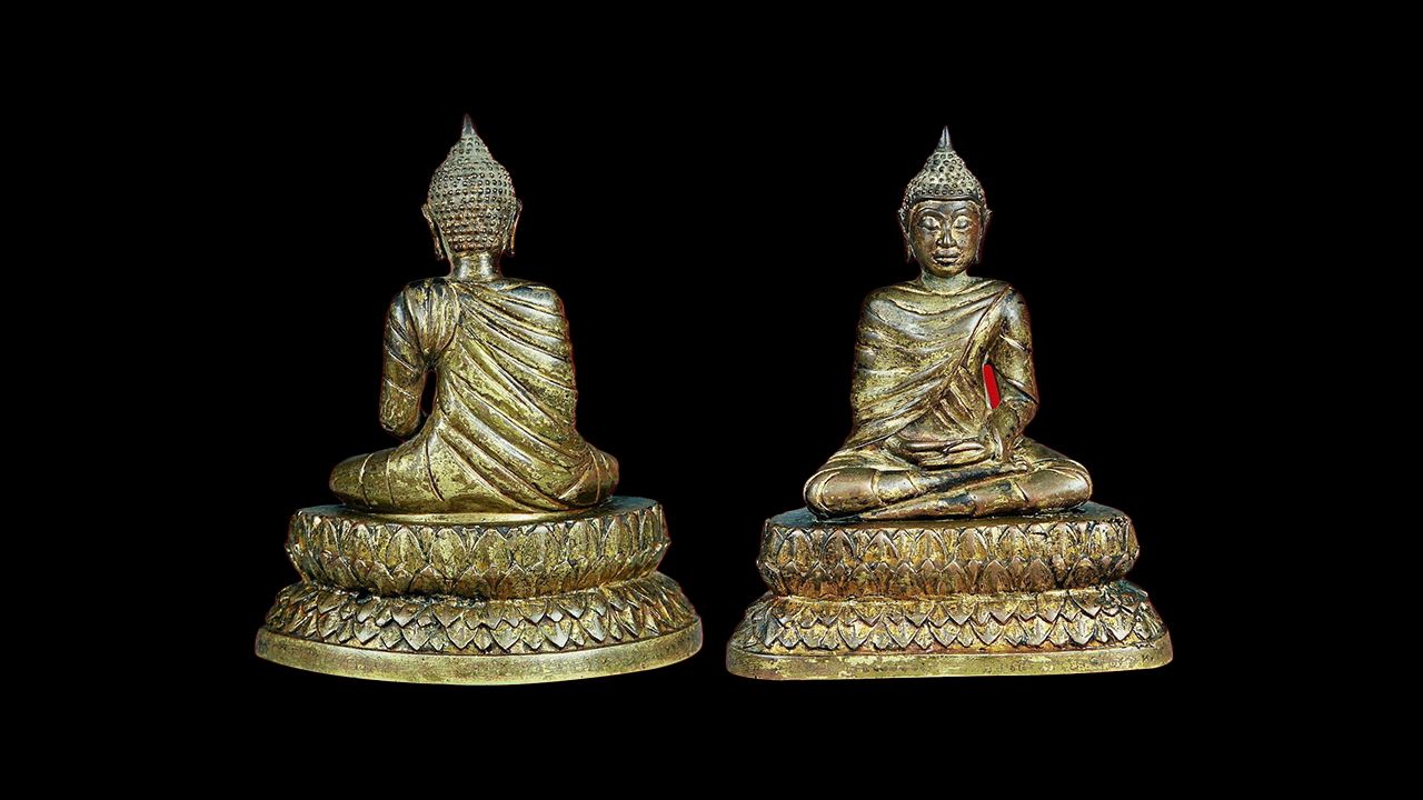 พระพุทธรูปบูชา รัตนโกสินทร์ กะไหล่ทอง ห่มคลุม จีวรเรียบ ของ อิทธิ ชวลิตธำรง.