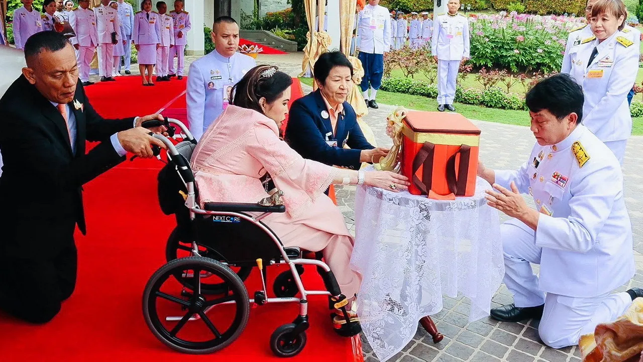 สมเด็จพระเจ้าน้องนางเธอ เจ้าฟ้าจุฬาภรณวลัยลักษณ์ อัครราชกุมารี กรมพระศรีสวางควัฒน วรขัตติย ราชนารี เสด็จออก ณ ตำหนักทิพย์พิมาน จ.นครราชสีมา ทรงบำเพ็ญพระกุศลเนื่องในโอกาสวันคล้ายวันประสูติ เมื่อวันที่ 4 กรกฎาคม.