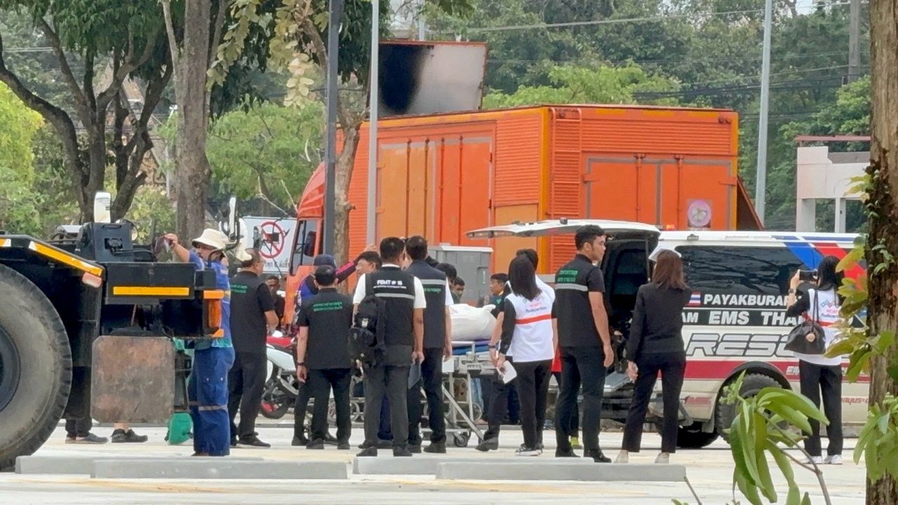 ยอดผู้เสียชีวิตจากน้ำท่วมภาคใต้สูงถึง 138 ราย ระบุเอกลักษณ์ได้ 85 ราย