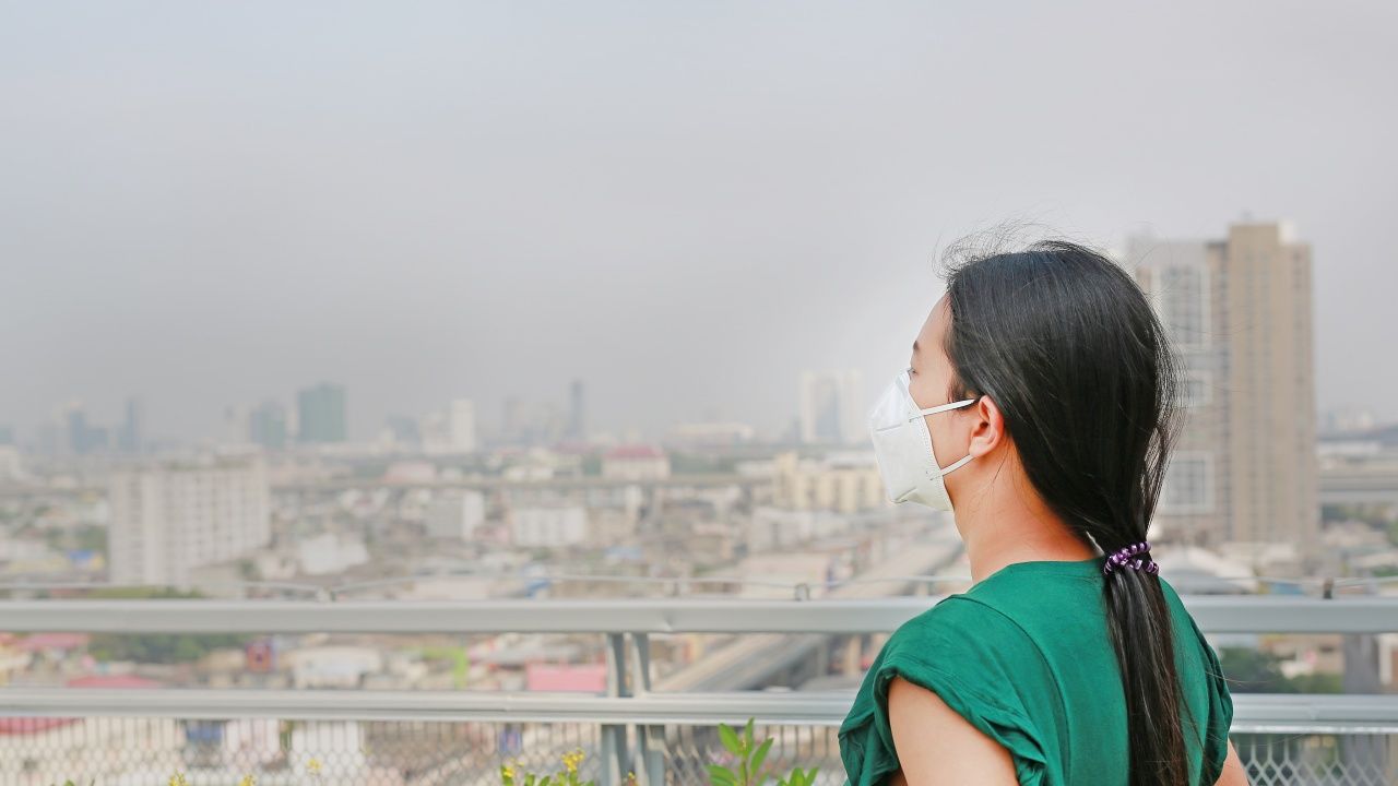 ฝุ่น PM 2.5 ในกรุงเทพฯ เพิ่มสูงขึ้น กระทบสุขภาพประชาชน