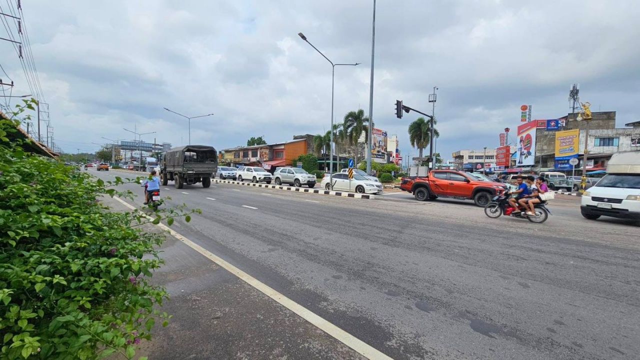 สถานการณ์น้ำในหาดใหญ่เริ่มดีขึ้น บางเส้นทางเปิดให้รถสัญจรได้