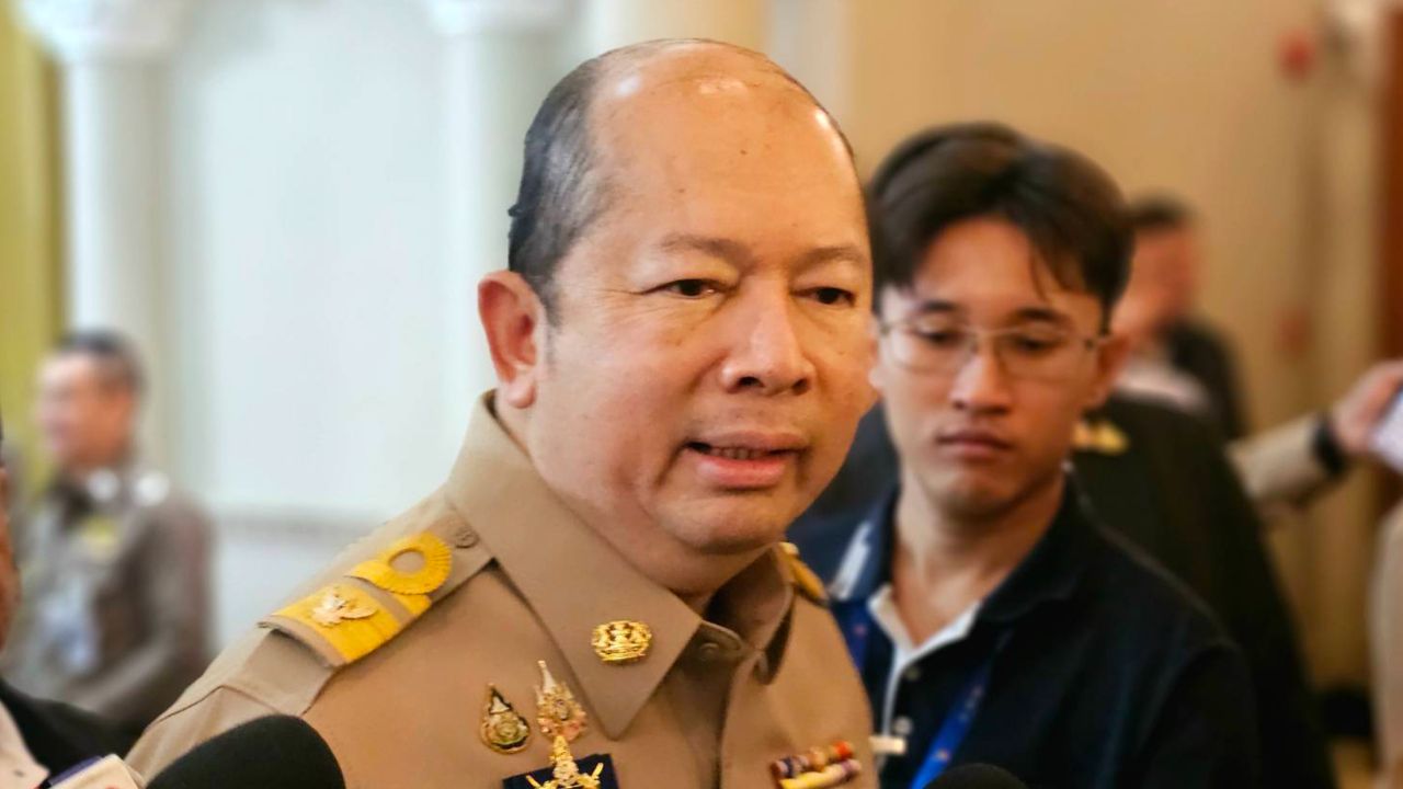 เลขาฯ สมช. ยืนยันยังไม่มีแผนขยายพื้นที่ประกาศสถานการณ์ฉุกเฉินน้ำท่วมใต้