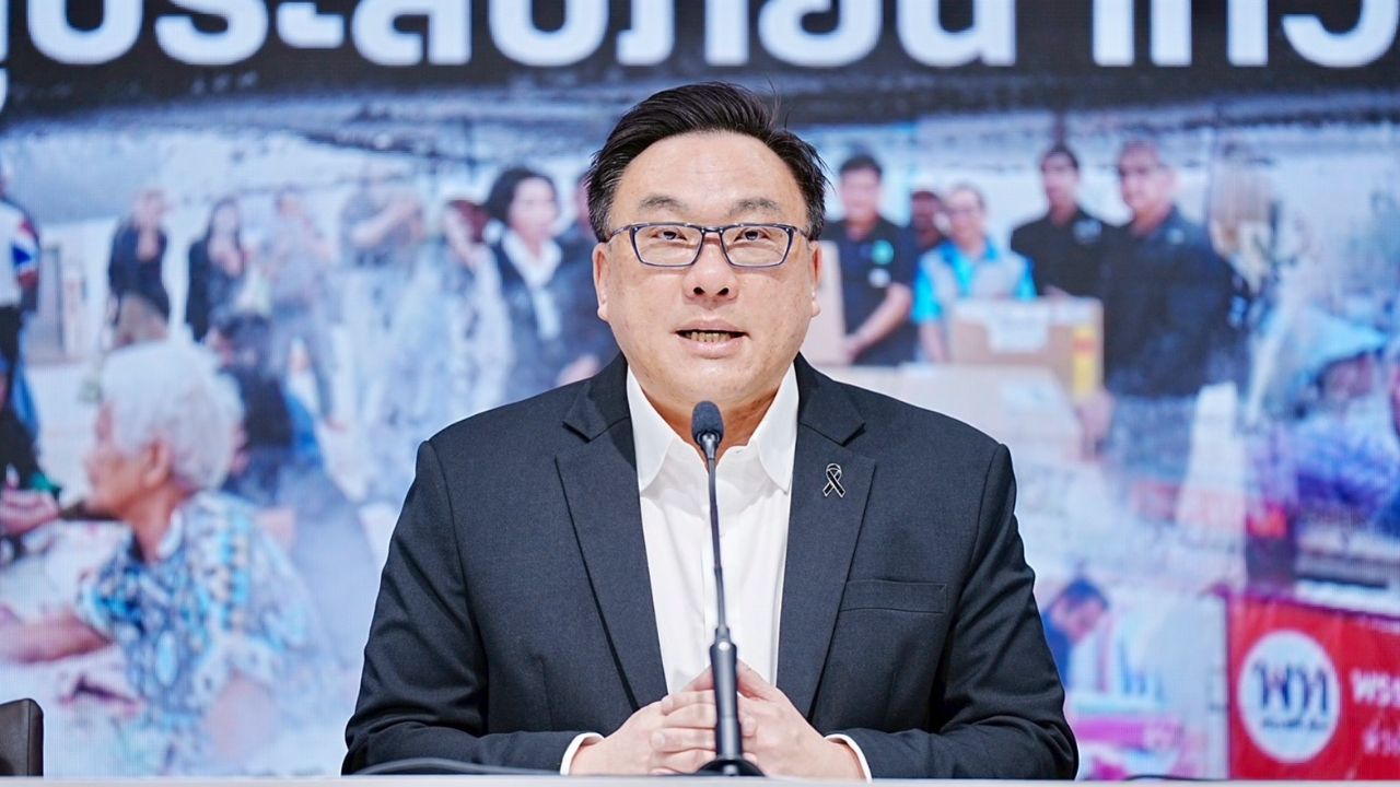 พรรคเพื่อไทยเสนอ 4 มาตรการฟื้นฟูเมืองหาดใหญ่หลังอุทกภัย