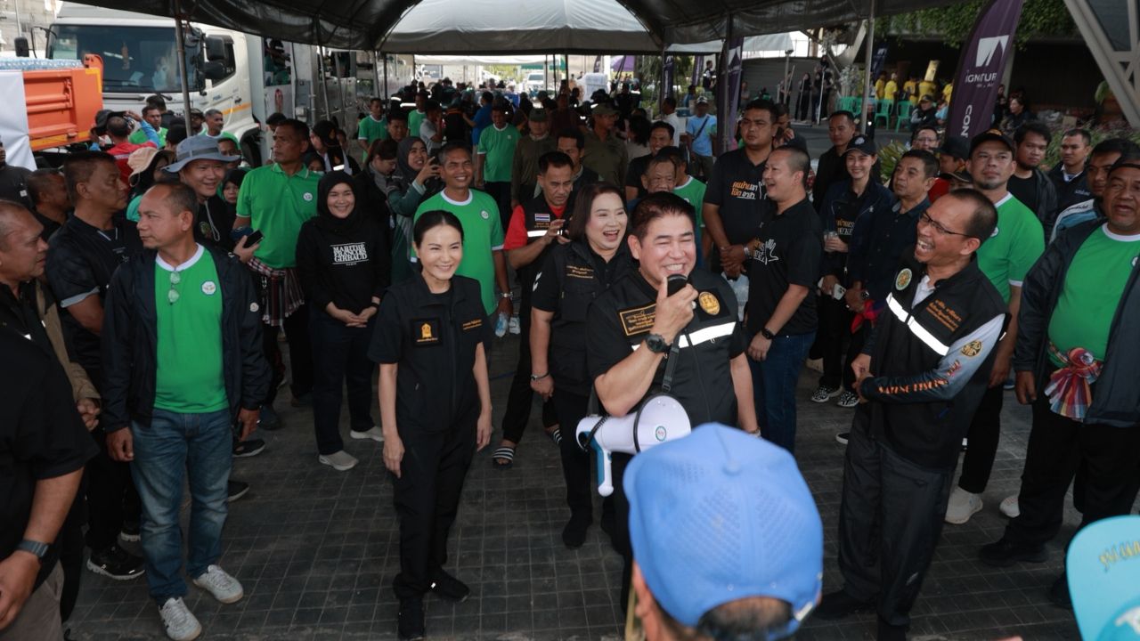 ธรรมนัสเร่งฟื้นฟูหาดใหญ่ หลังน้ำท่วม พร้อมจวกโยกย้ายไม่เป็นธรรม