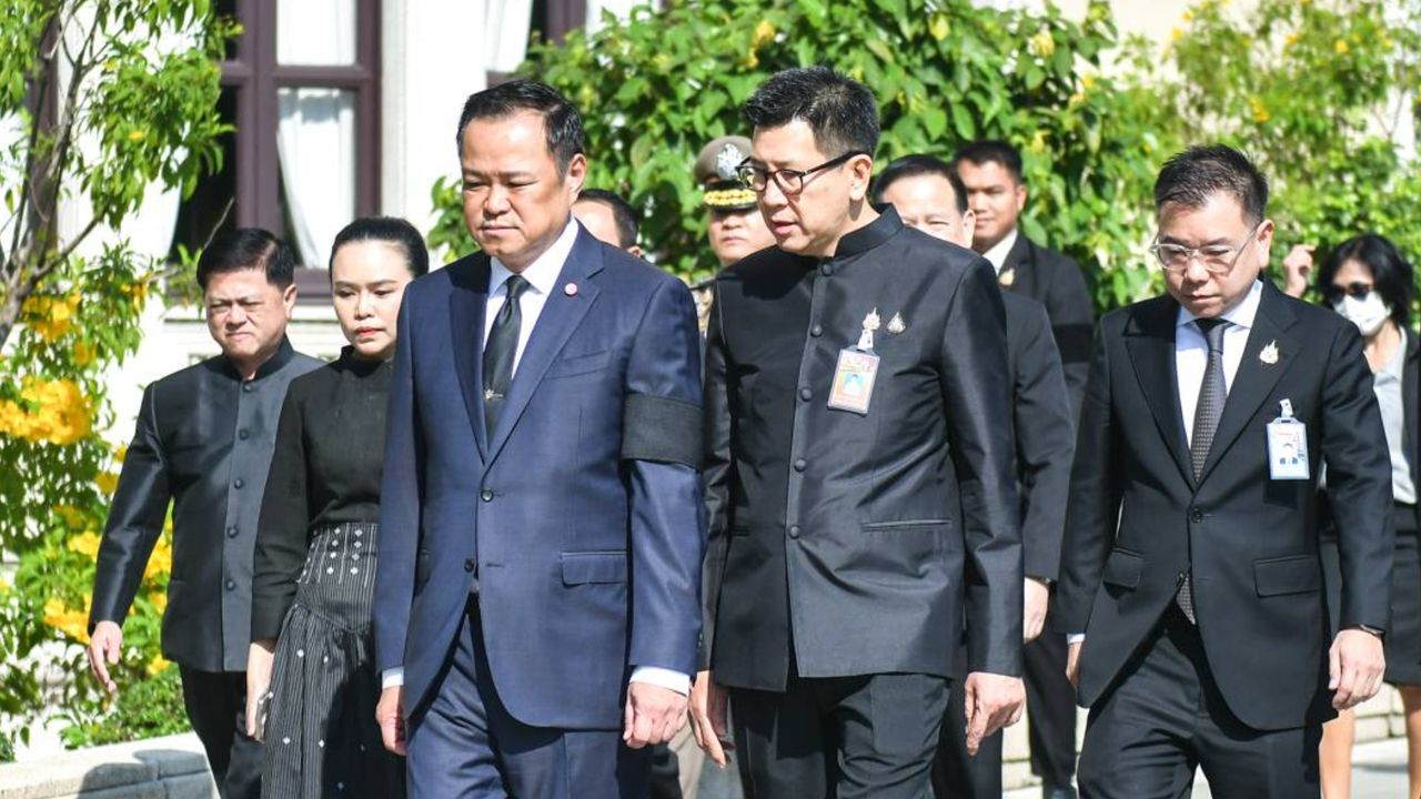 ครม. ถอนวันหยุดพิเศษปี 2569 เพื่อศึกษาผลกระทบ