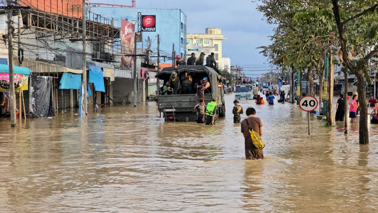 ปภ. ยืนยันเงินเยียวยาน้ำท่วมสงขลา 9,000 บาท ไม่ต้องใช้เอกสาร