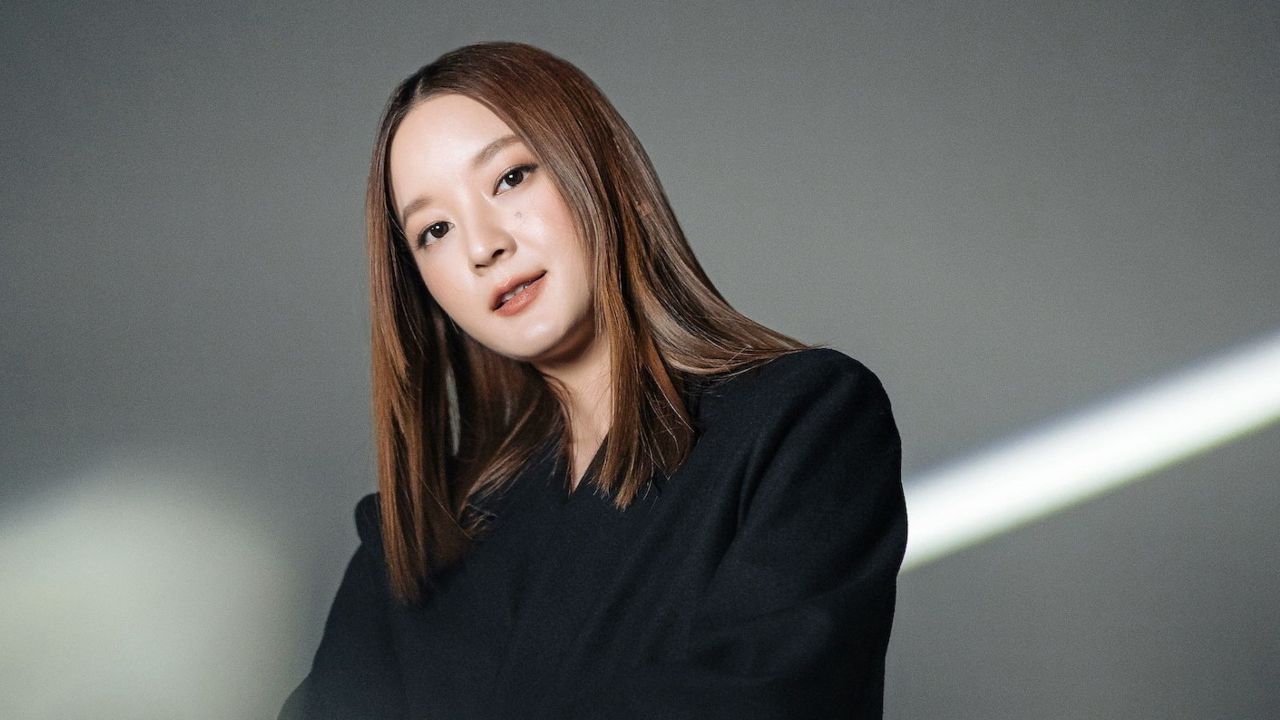 อิ้งค์ วรันธร แจ้งตำรวจเอาผิดผู้ใช้ AI ตัดต่อภาพลามก