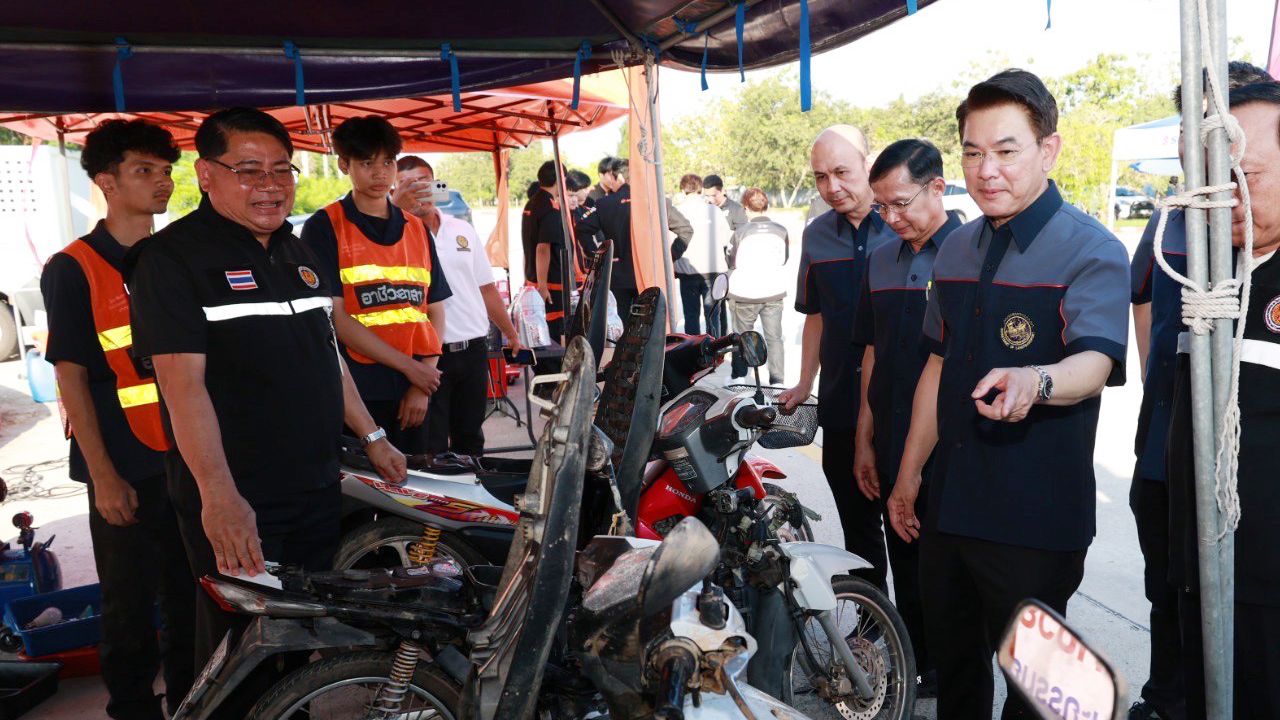 คมนาคมร่วมมือ 20 แบรนด์ยานยนต์ เปิดศูนย์ซ่อมฟรีที่สงขลา