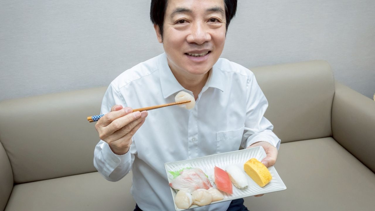 ประธานาธิบดีไต้หวันเผยสนับสนุนญี่ปุ่นด้วยการรับประทานซูชิ