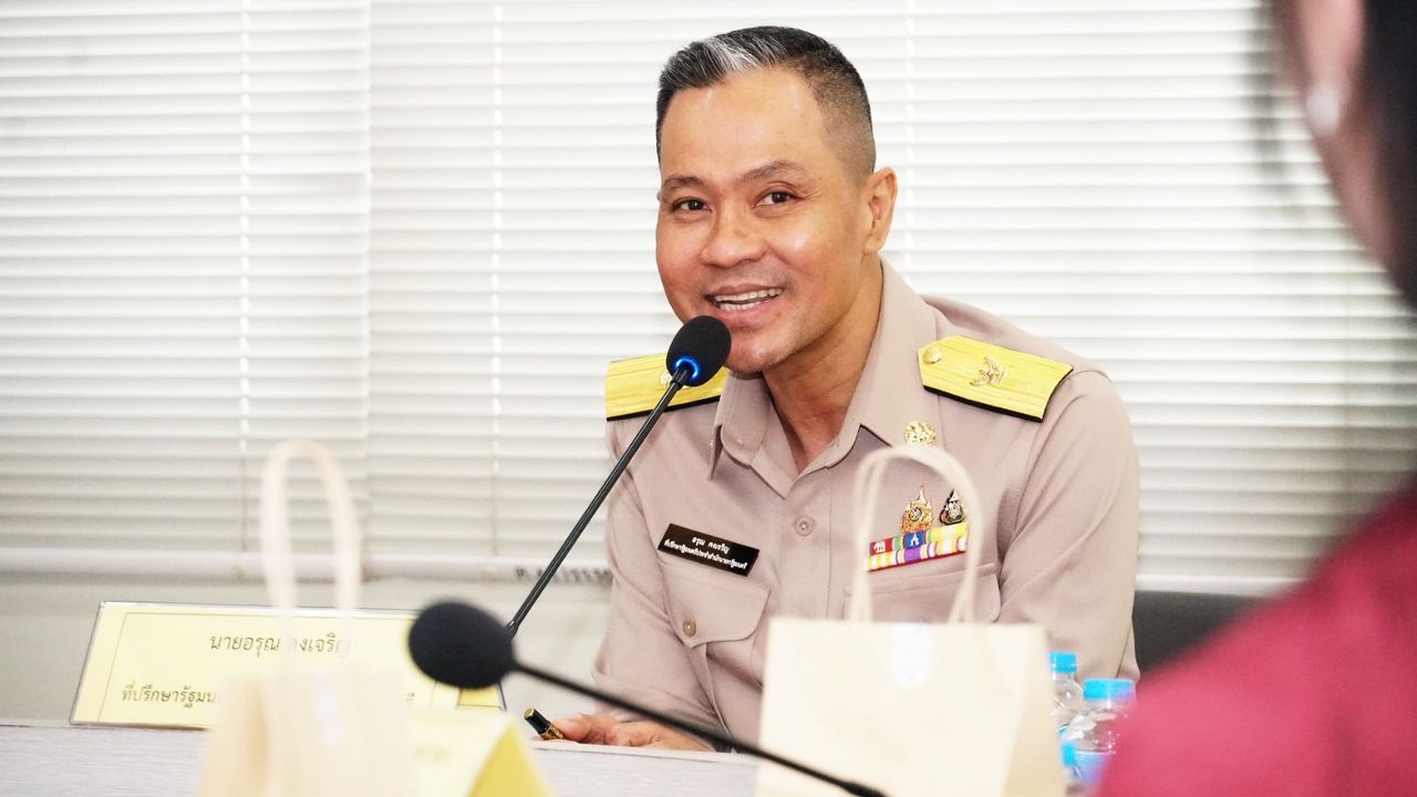 สันติ เปิดโครงการ "Quick Big Win" จัดการค่าบริการไฟฟ้าสำหรับหอพัก