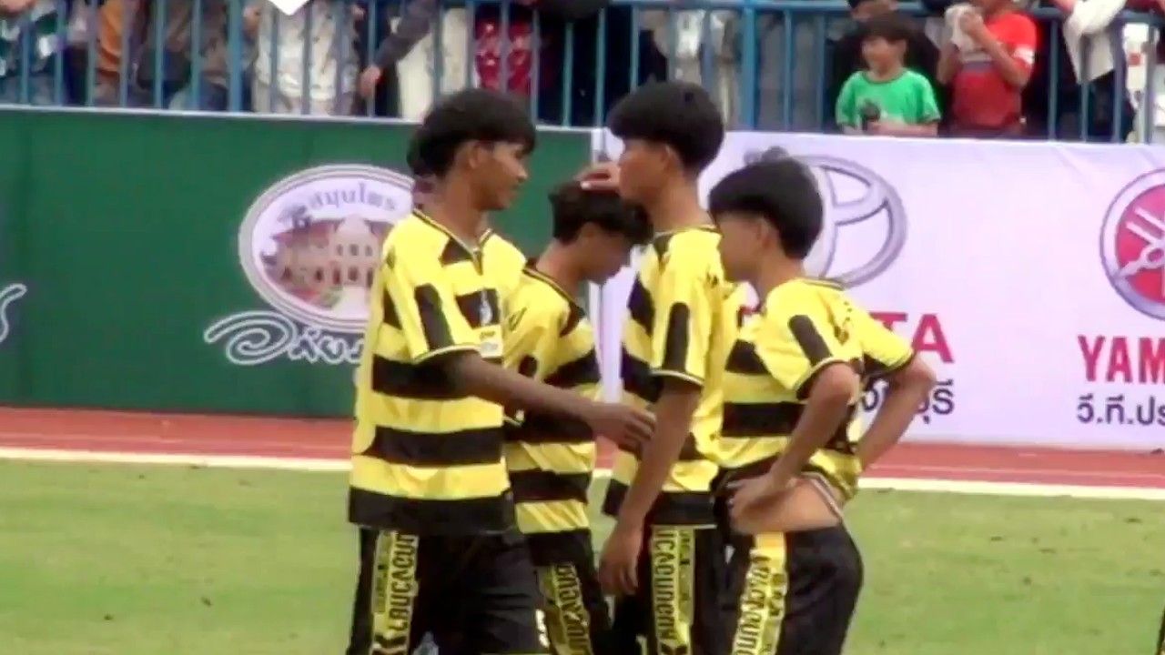 ผลบอล หมอนทองวิทยา แพ้ สายมิตรศึกษา - เต วรากร พลาดจุดโทษ