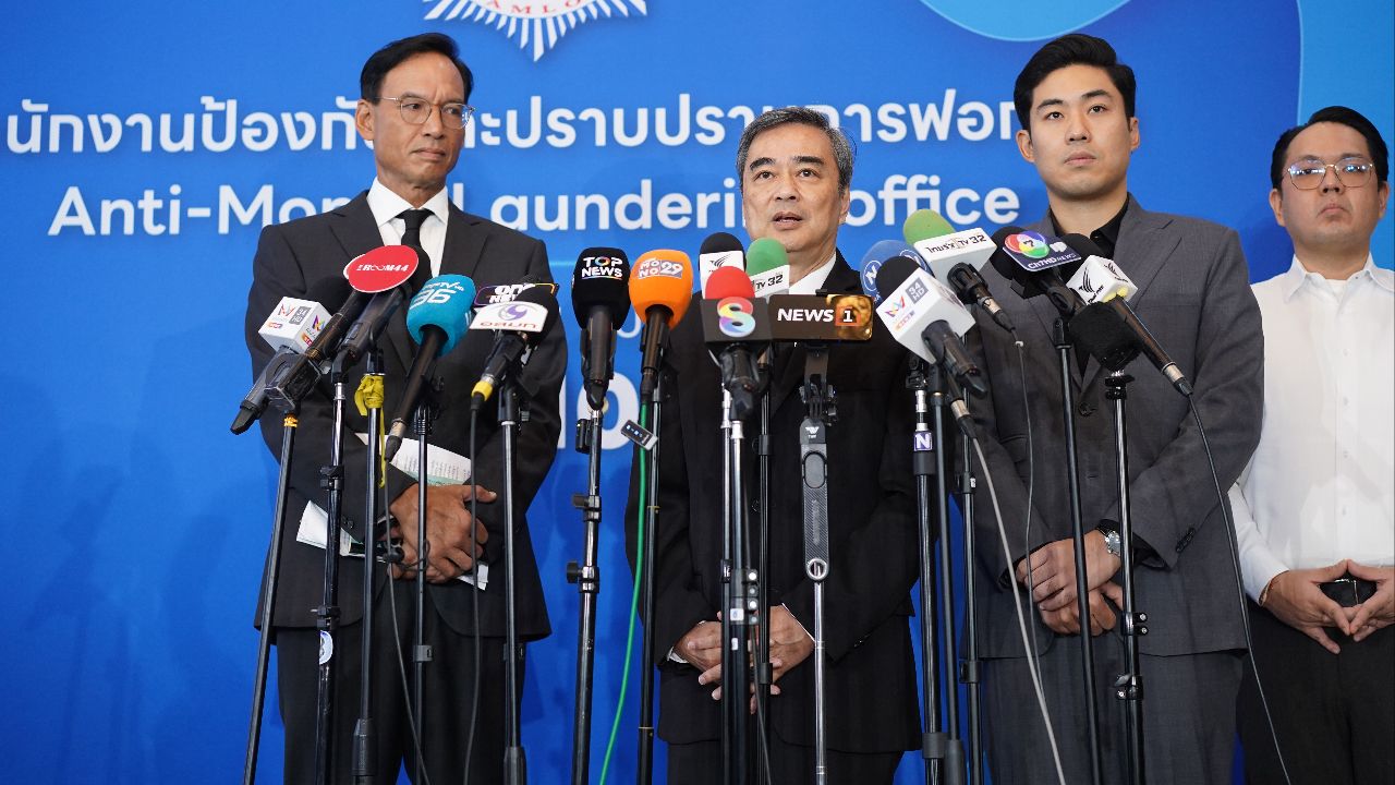 อภิสิทธิ์ไม่รีบเปิดตัวแคนดิเดตนายกฯ ยืนยันส่ง 3 รายชื่อ