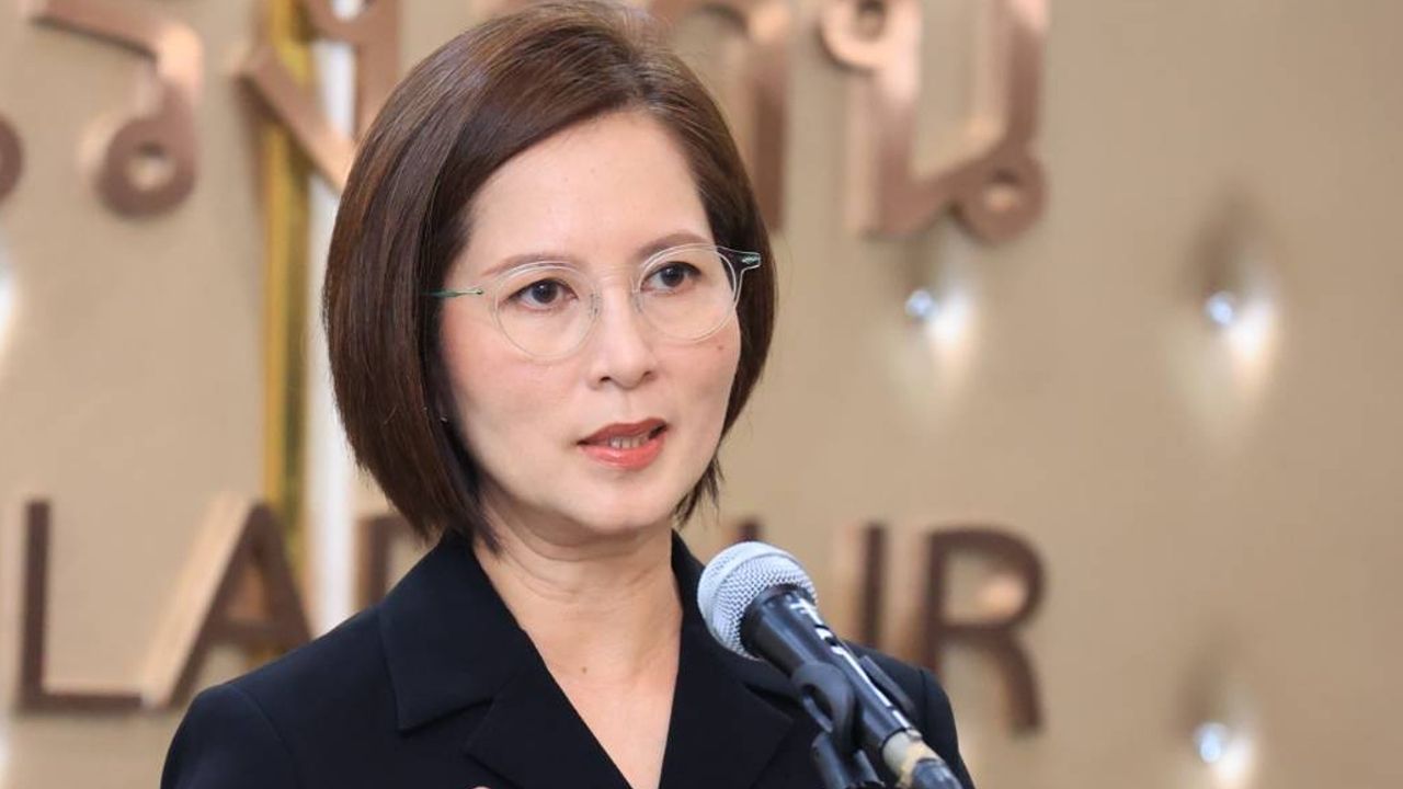 รมว.แรงงานสั่งติดตามสถานการณ์น้ำท่วมภาคใต้ 24 ชม.