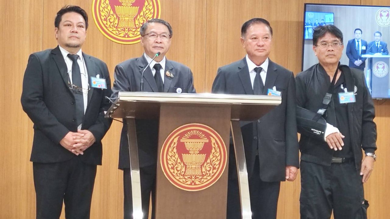 เปรมศักดิ์แสดงความกังวล แก้รัฐธรรมนูญอาจล่มก่อนโหวตวาระ 3