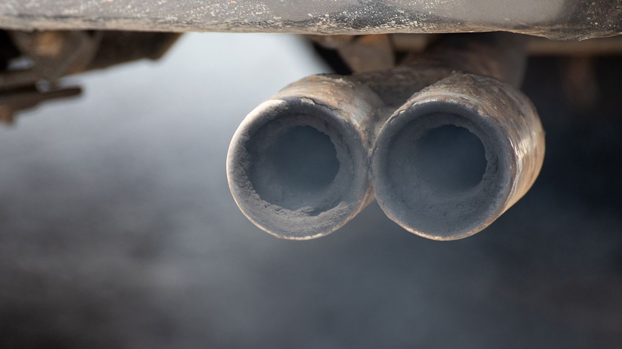 กระทรวงคมนาคมเร่งแก้ปัญหาฝุ่น PM 2.5 ชวนรถใหญ่เข้าร่วม "บัญชีสีเขียว"