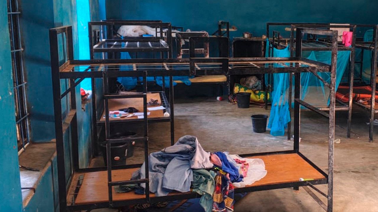 มือปืนลักพาตัวเด็กนักเรียนกว่า 300 คนจากโรงเรียนในไนจีเรีย