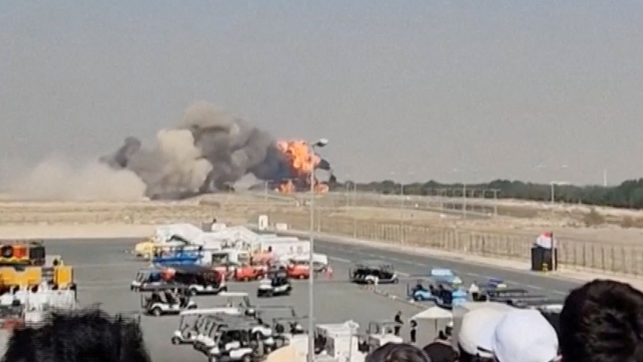 เครื่องบินรบอินเดียตกในดูไบ แอร์โชว์ นักบินเสียชีวิต