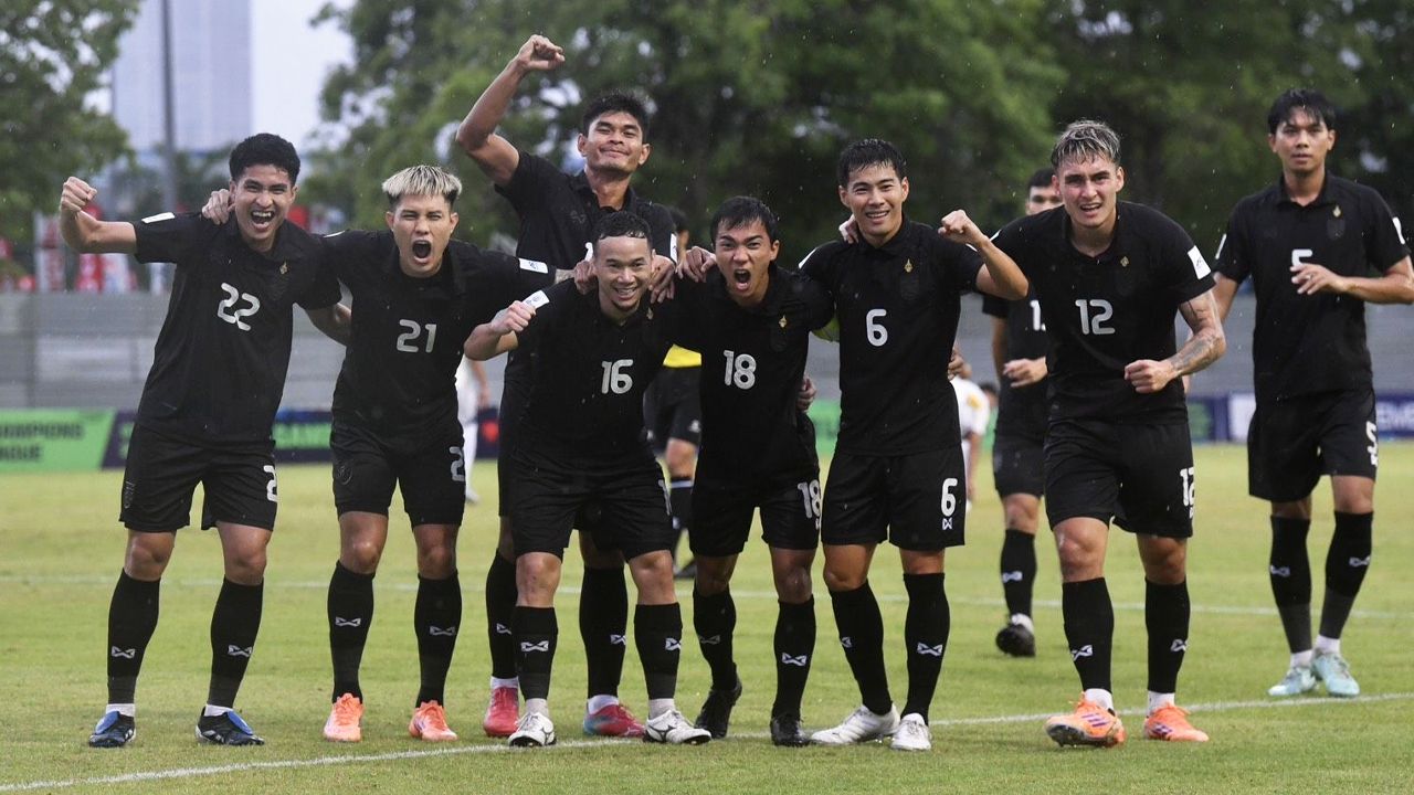 ไปรู้อะไรมา เอเยนต์ดังเผยชื่อ "แข้งทีมชาติไทย" ลุยเจลีกคนต่อไป เผยทรงบอลคล้ายตํานาน