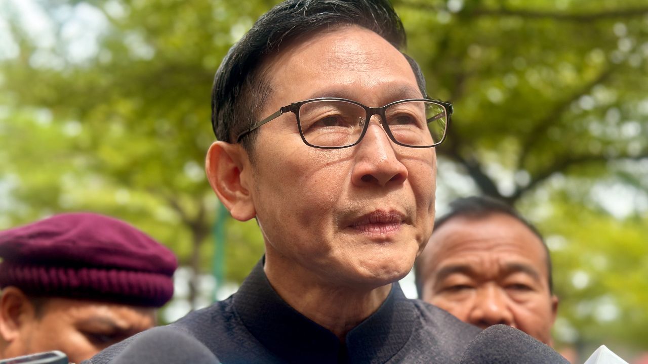 รมว.พลังงาน สั่งจัดตั้งศูนย์กระจายน้ำมันในสงขลา พร้อมสนับสนุนไฟฟ้าจากกระบี่-ขนอม