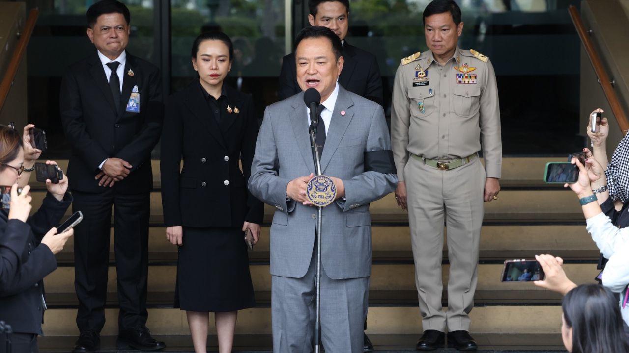 นายกรัฐมนตรีลงพื้นที่หาดใหญ่เพื่อตรวจสอบสถานการณ์น้ำพรุ่งนี้