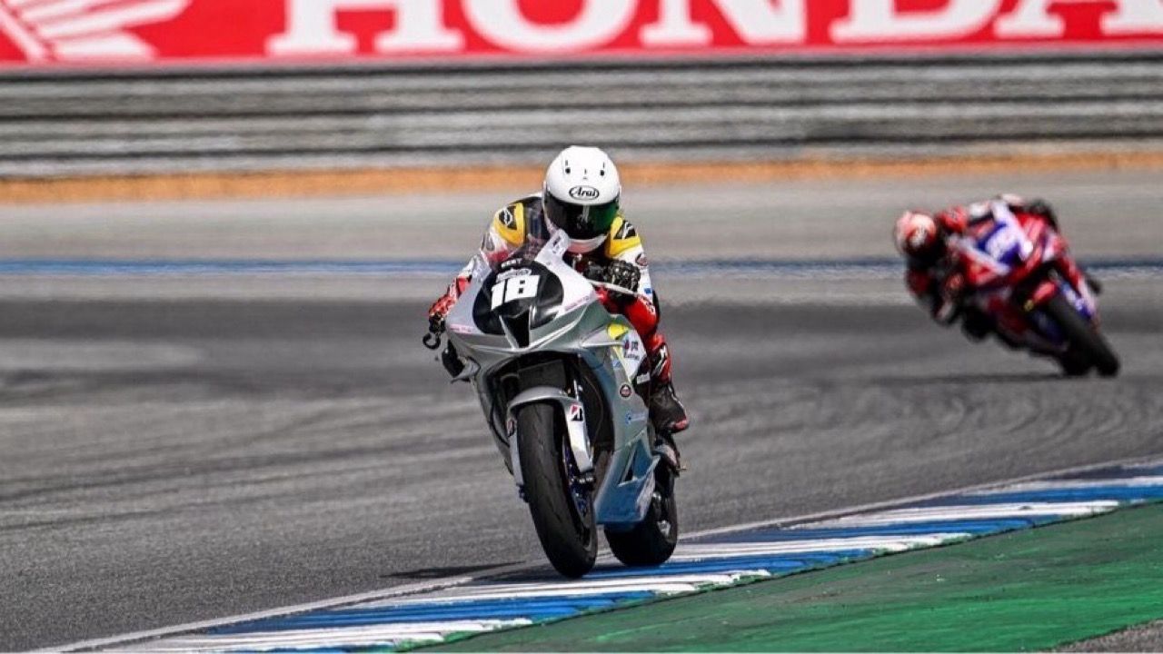 ท็อปฟอร์มต่อเนื่อง "กฤษฎา" คว้าโพลโพซิชั่น ”NEXZTER BRIC Superbike 2025“ สนามที่ 3