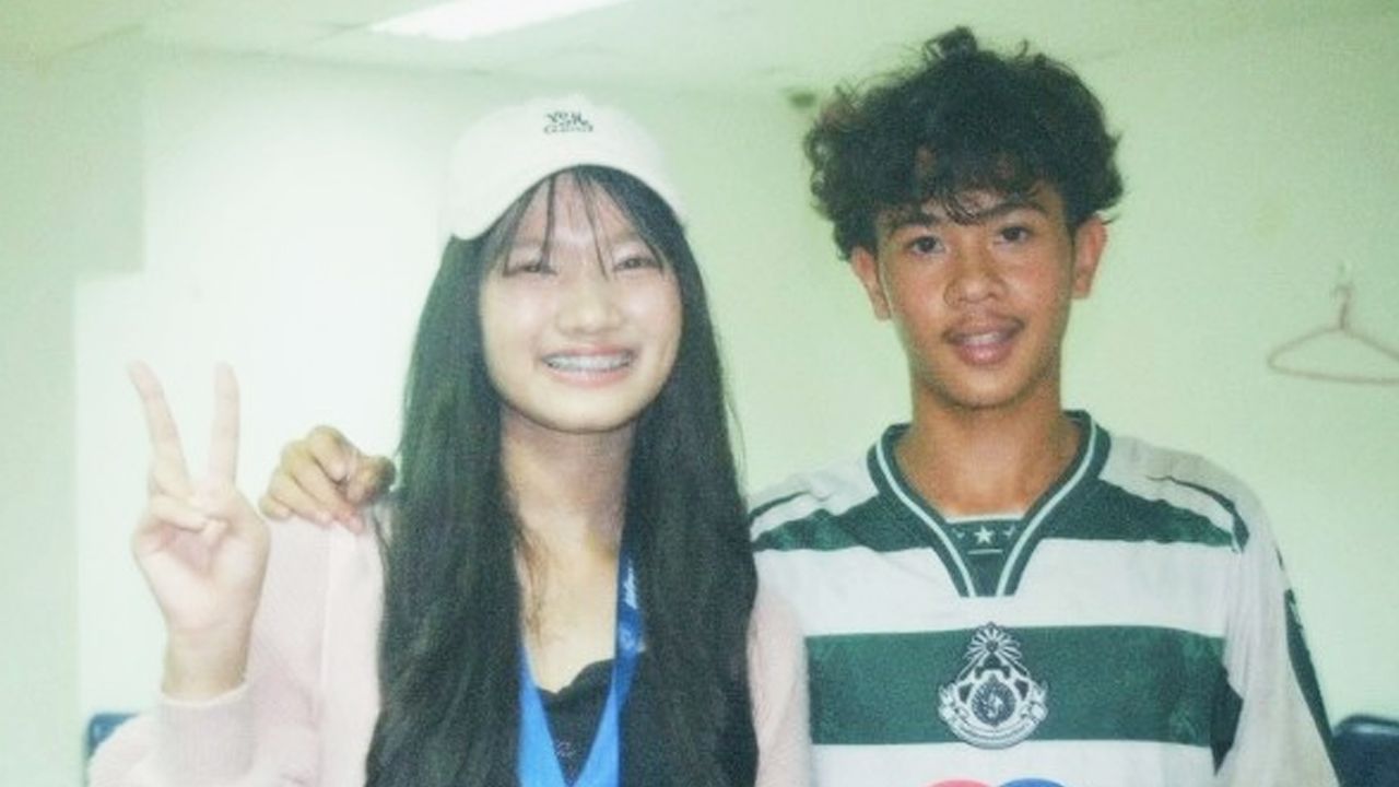 "ผักบุ้ง" แฟนสาว "เต วรากร" ดาวเตะหมอนทอง เล่าครั้งแรก รู้จักกันได้อย่างไร (คลิป)