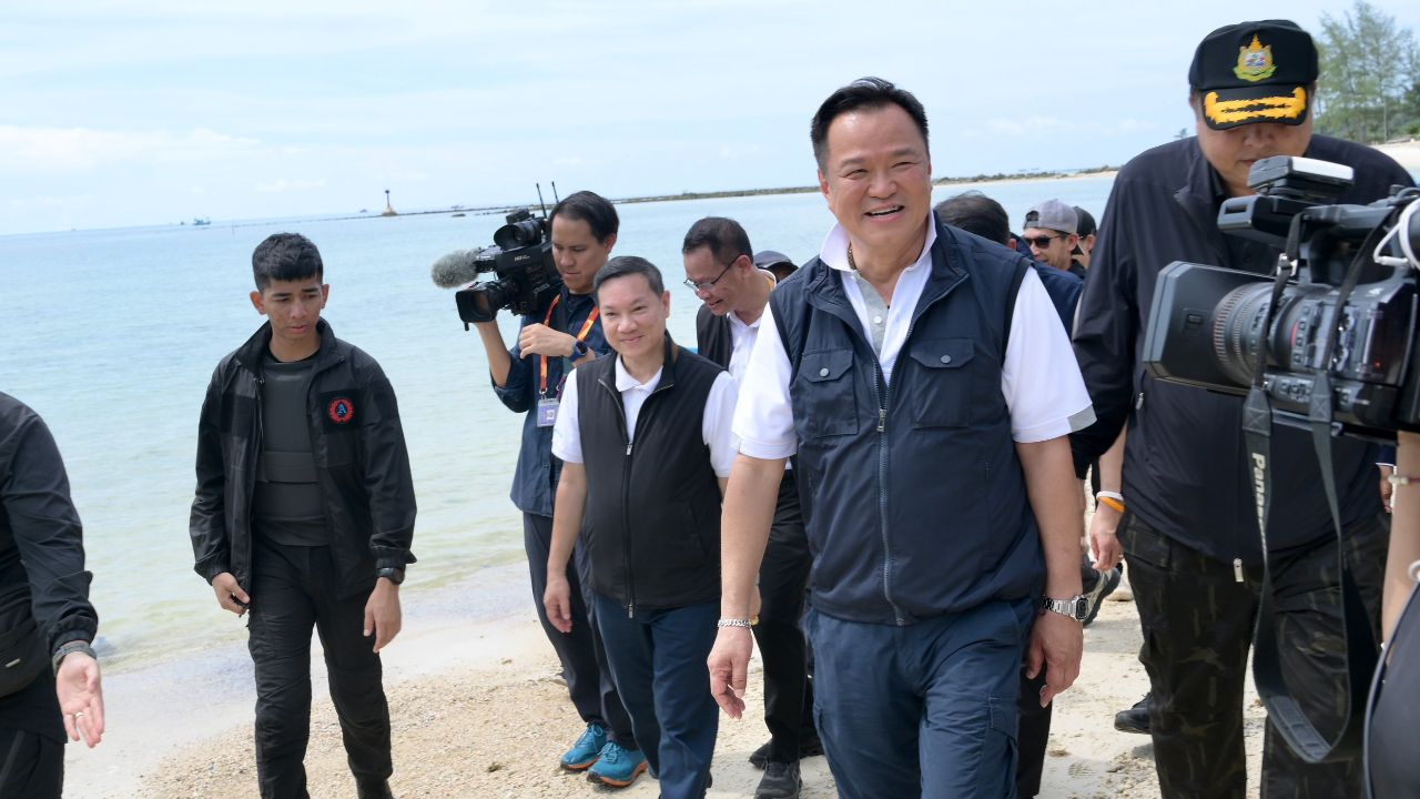 “อนุทิน” สั่งกรมที่ดินลุยปราบนอมินี เข้มทุกขั้นตอนทำธุรกรรมที่ดิน จัดการตามกฎหมายอย่างเคร่งครัด