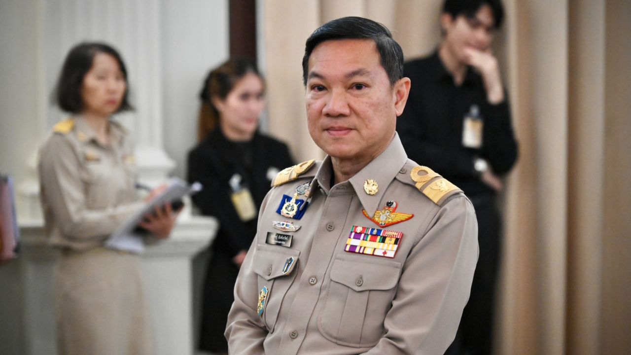 ปลัดมหาดไทย แจ้ง 76 จังหวัด เชิญชวนทุกภาคส่วน ร่วมเฉลิมพระเกียรติ พระบรมราชินี ครบ 4 รอบ