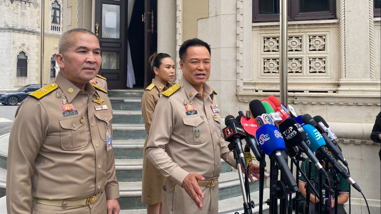 “อนุทิน” ตอกกลับ พรรคประชาชน “องคมนตรี” ร่วมประชุม ปภ. ไม่ใช่สั่งการ