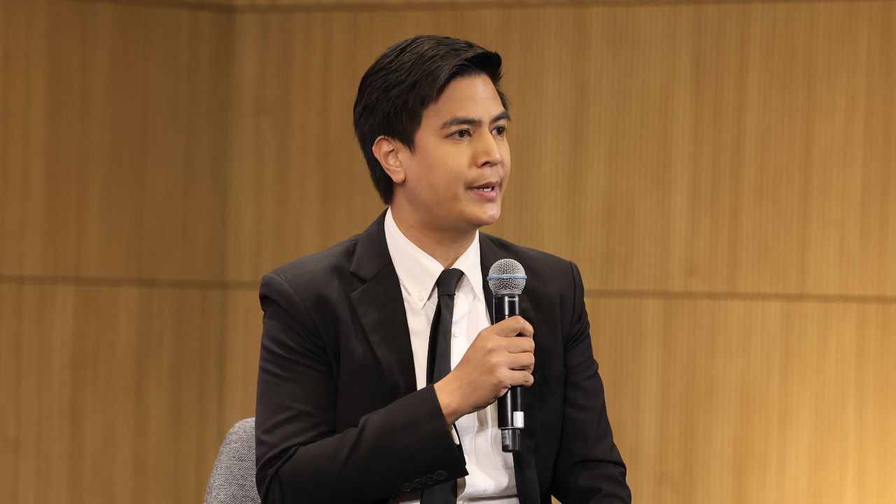 “ไอติม” หวังสมาชิกรัฐสภาทุกคน โหวตรับหลักการทุกร่างแก้รัฐธรรมนูญวาระหนึ่ง