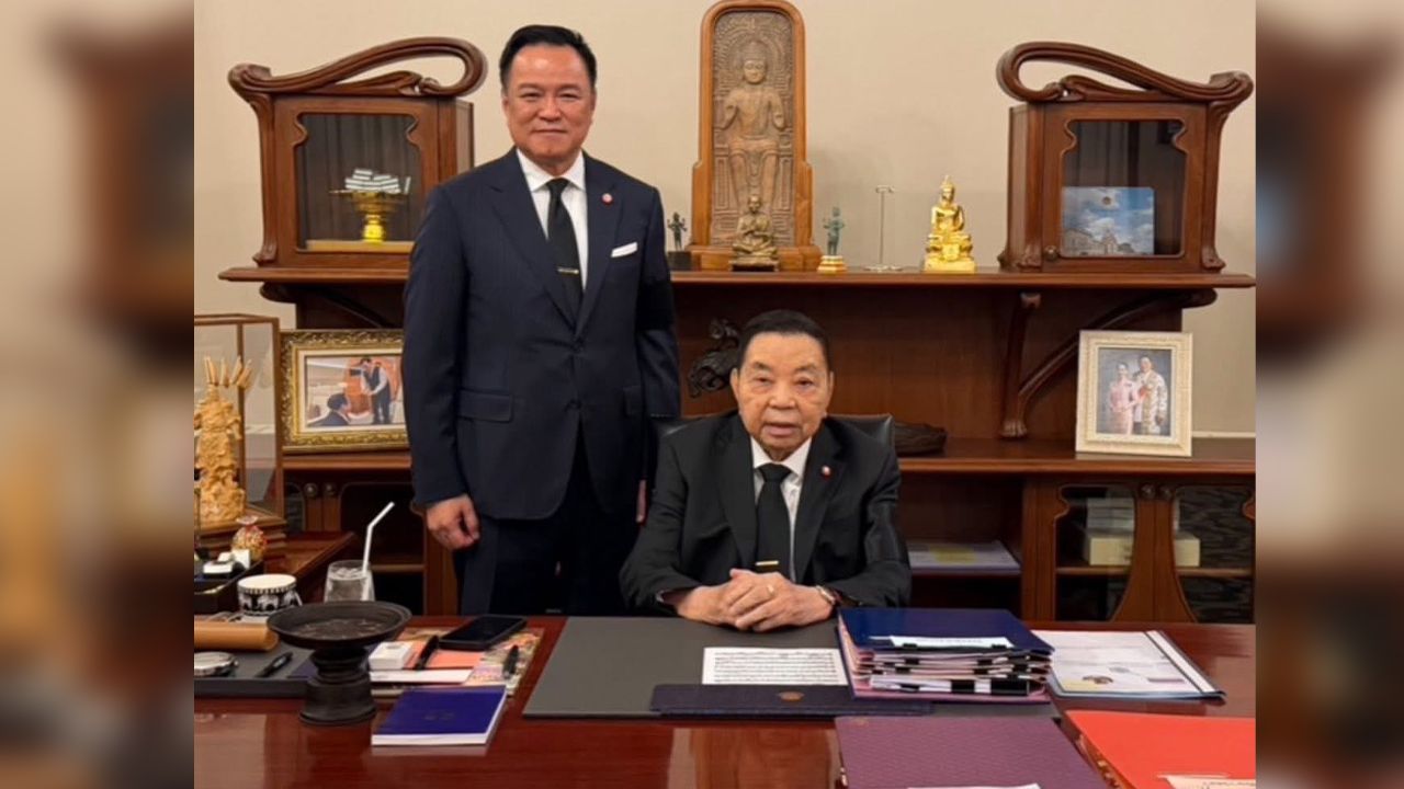 “อนุทิน” อวยพรวันเกิดบิดา “ชวรัตน์ ชาญวีรกูล” อายุครบ 90 ปี