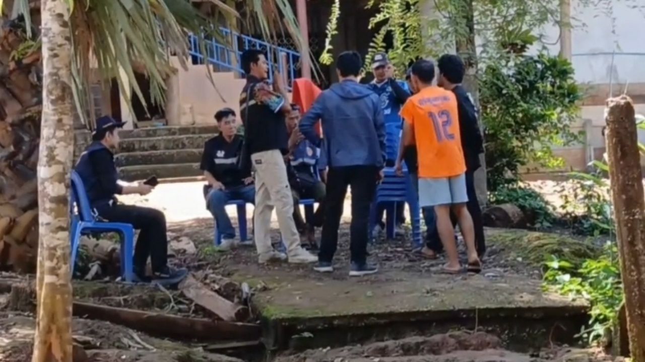 เร่งคลายคดี 
