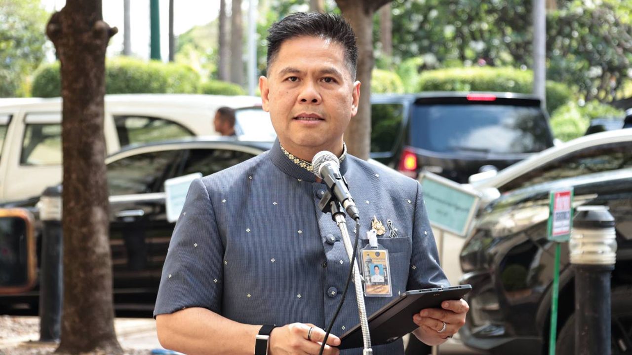 “วราวุธ” ดัน กนอ. สร้างเมืองคาร์บอนต่ำ นำร่อง 3 นิคมฯ หนุนตลาดคาร์บอนไทย