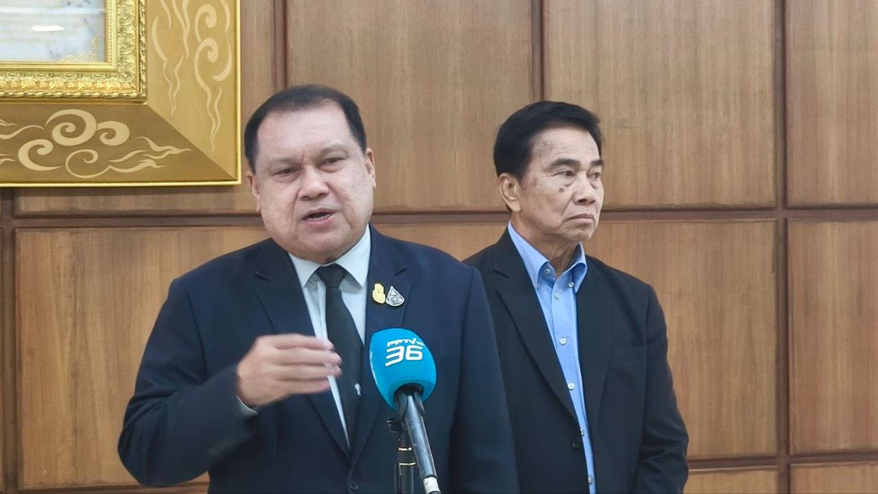 “สนธิญา” รวบรวมรายชื่ออดีตผู้สมัคร สส. ร้องกกต. ยุบพรรคพลังประชารัฐ