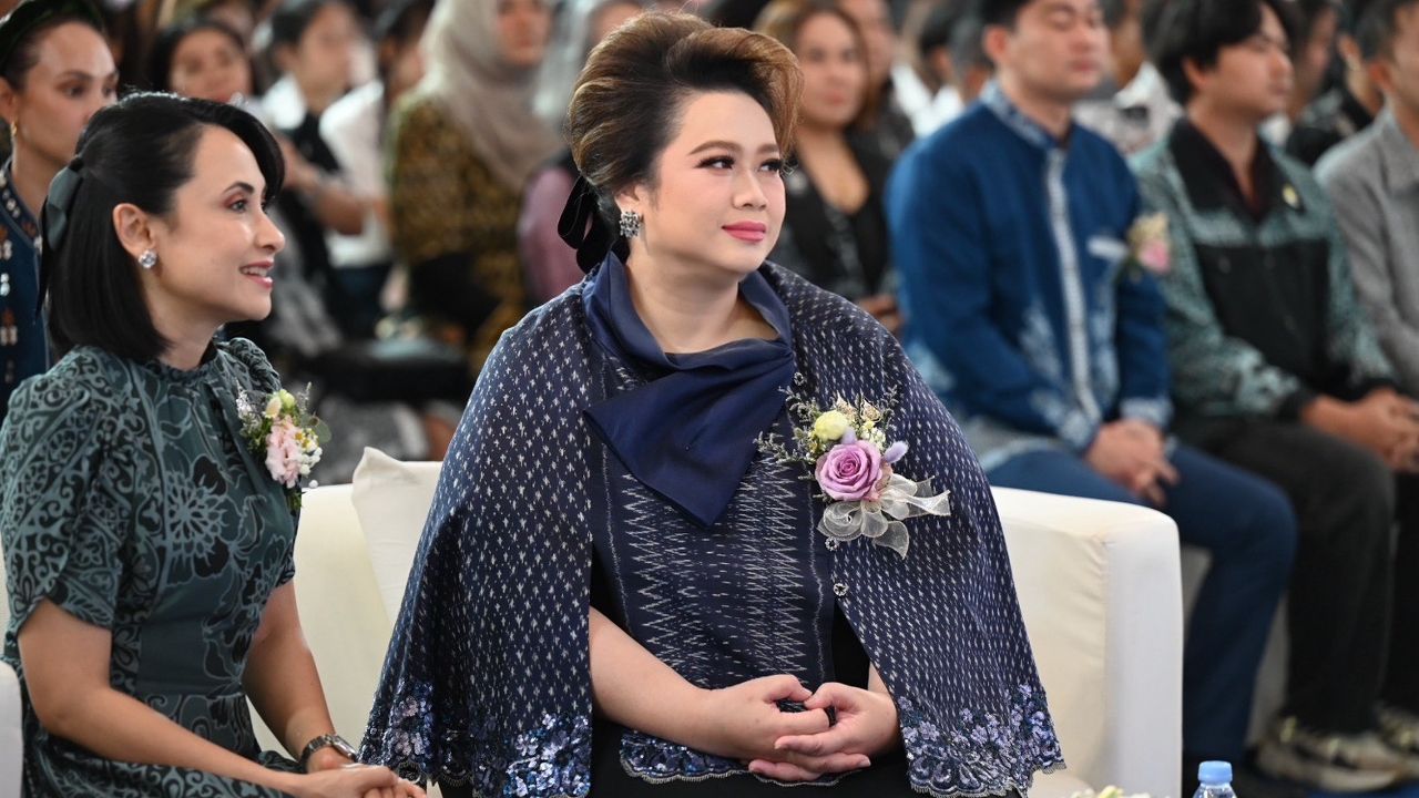 “ศุภมาส” ปิดเวที Soft Power แฟชั่นภาคใต้ ชวนคนไทยสวมใส่ผ้าไท