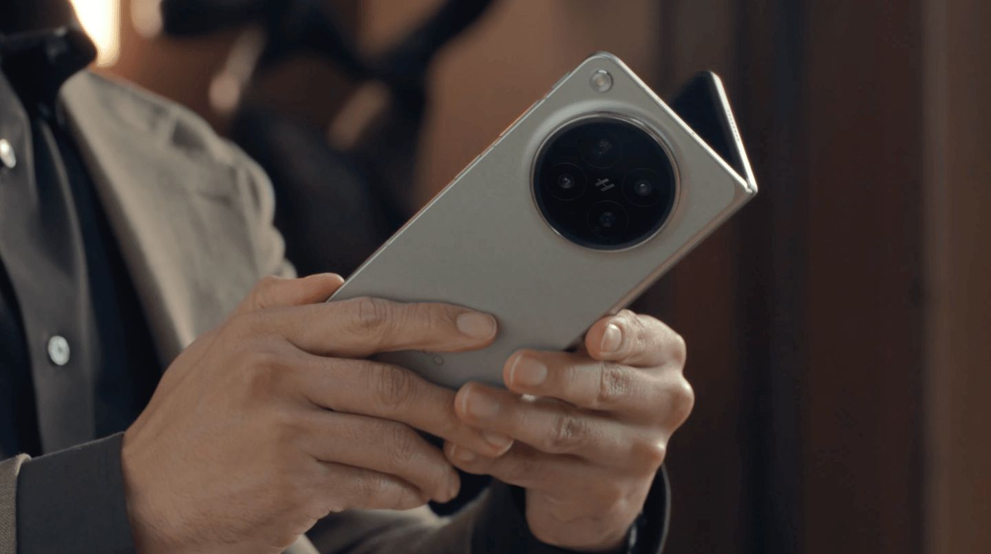 OPPO Find N6 เปิดตัวในไทย ชูจอพับไร้รอยต่อ กล้อง Hasselblad 200 ล้านพิกเซล
