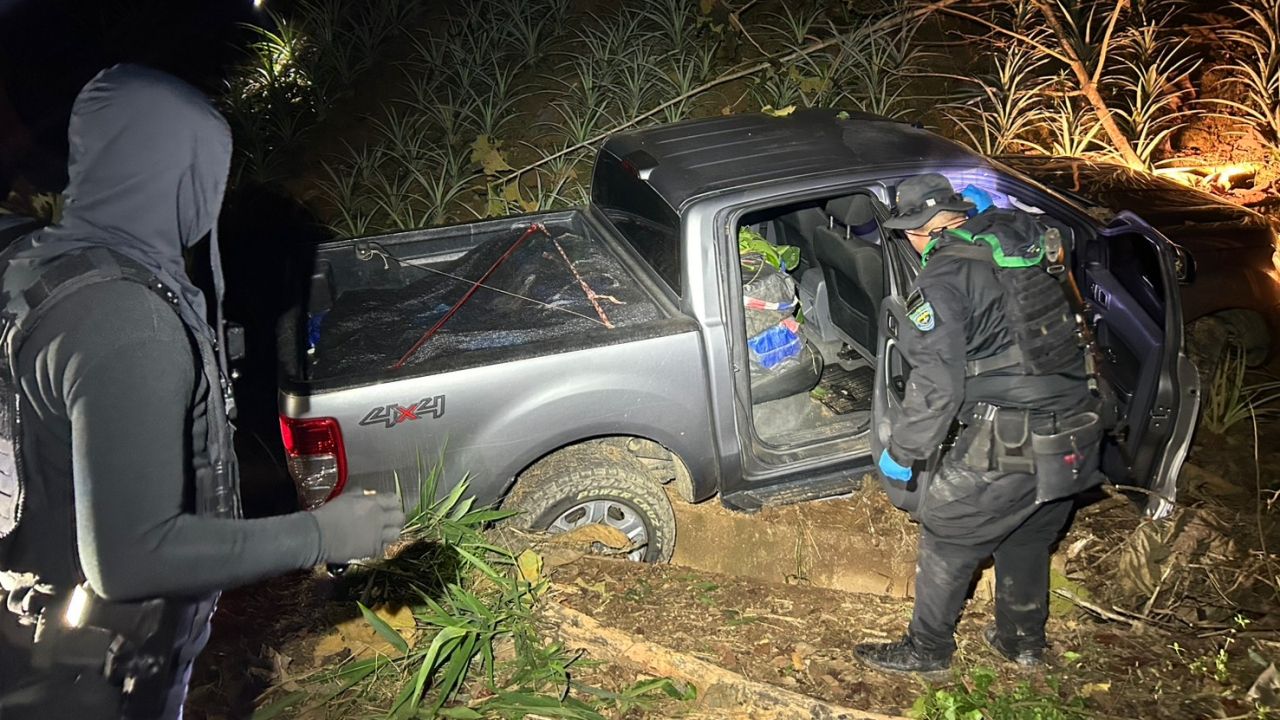 ทหารพรานสกัดจับรถกระบะแหกด่าน ขนยาบ้า 3 ล้านเม็ด คนขับหลบหนี