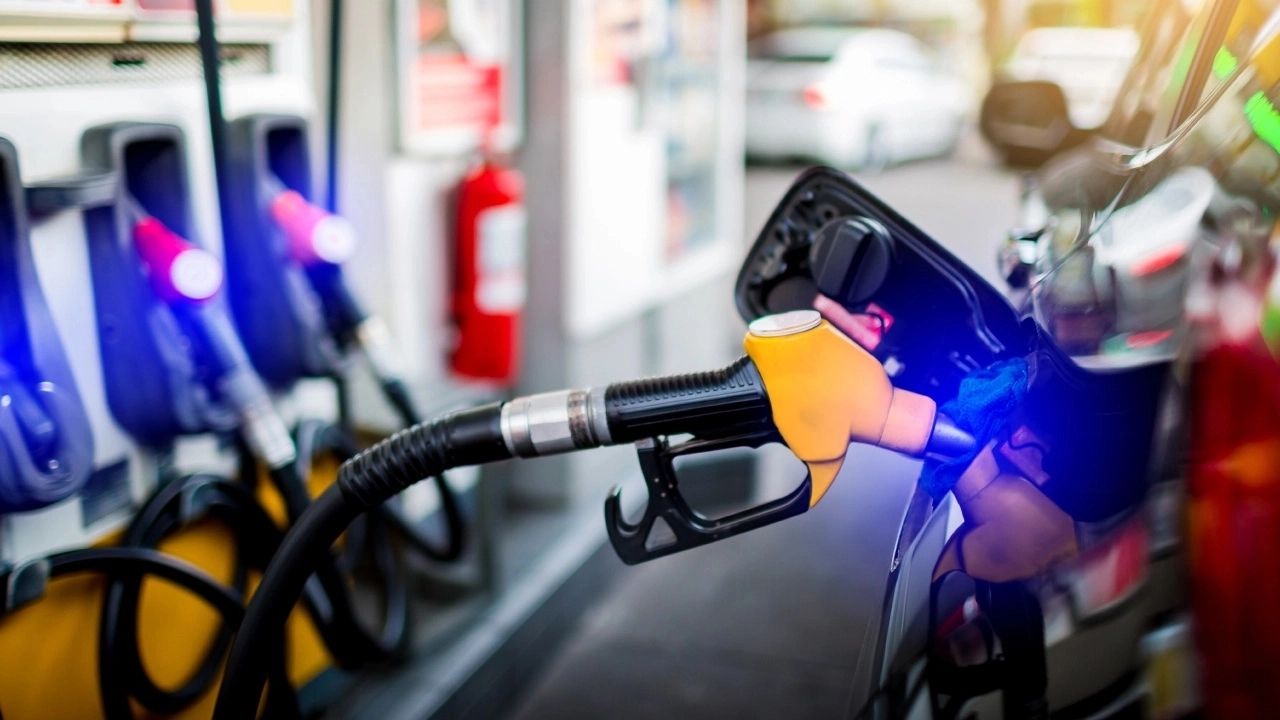 ราคาน้ำมันประจำวันที่ 15 มีนาคม 2569 อัปเดตใหม่จากปั๊มต่าง ๆ