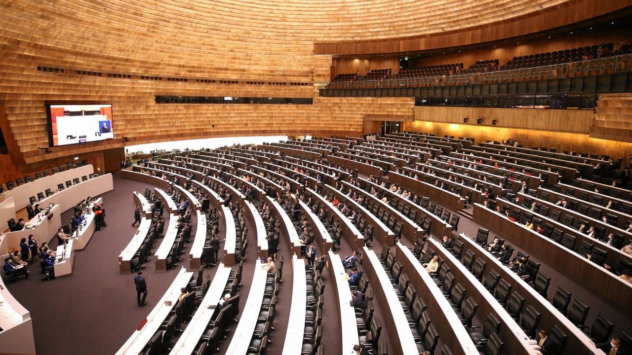 การประชุมสภาฯ นัดแรกถ่ายทอดสด โหวตประธานและรองประธานสภาฯ