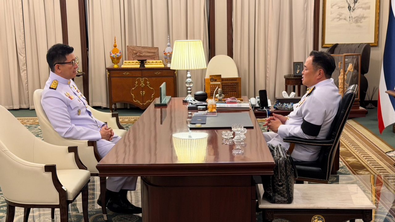 อนุทิน ประชุม เอกนิติ หารือสถานการณ์ราคาน้ำมันและการช่วยเหลือประชาชน