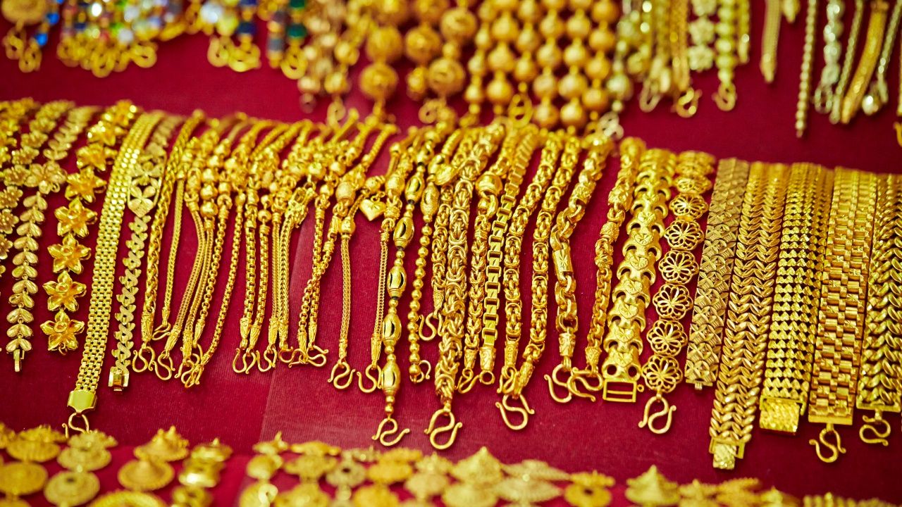 ราคาทองคำวันนี้ 18 มีนาคม 2569 ปรับลด 250 บาท