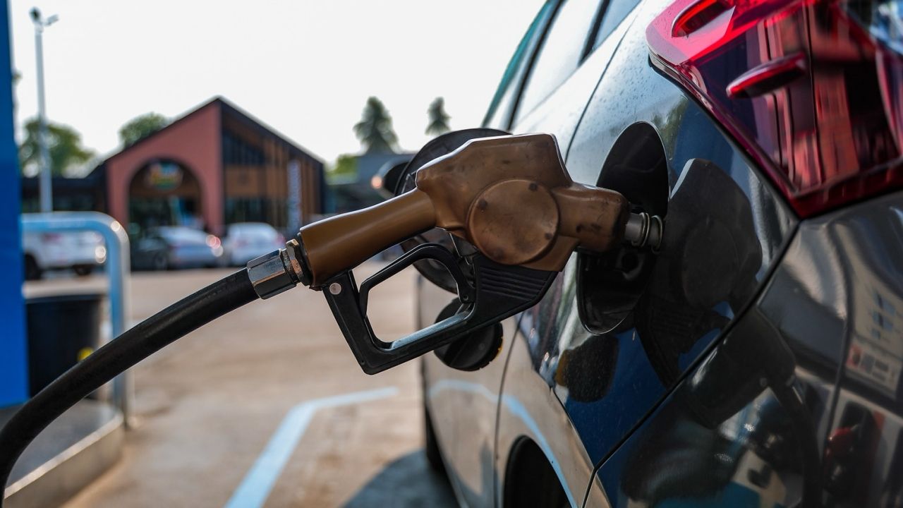 ราคาน้ำมันวันนี้ 17 มีนาคม 2569 เช็กราคาน้ำมันดีเซล เบนซิน ล่าสุดลิตรละกี่บาท