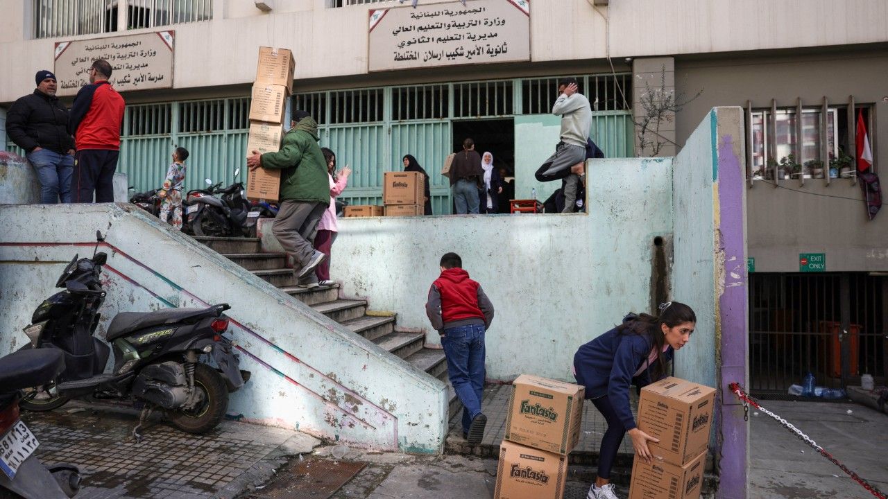 เลบานอนอ่วม ผู้พลัดถิ่นทะลุ 1 ล้านคนแล้ว หลังอิสราเอลเริ่มโจมตี