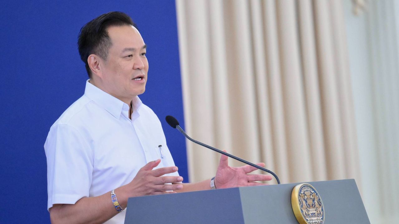 นายกรัฐมนตรียืนยัน สงกรานต์นี้มีน้ำมัน ขอประชาชนร่วมประหยัด