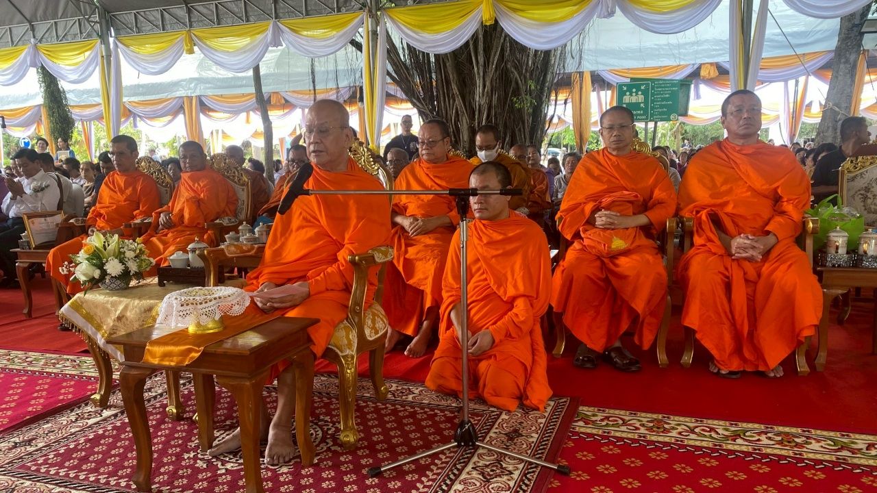 วัดสระเกศฯ ระดมทุนผ้าป่าสามัคคี เพื่อสนับสนุนโรงพยาบาลเกาะสมุย ด้วยยอดบริจาคกว่า 35 ล้านบาท